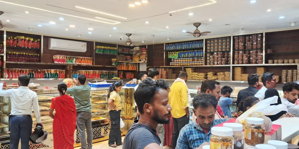 Kanhaiya Confectioner Jhumri Telaiya Koderma (3)