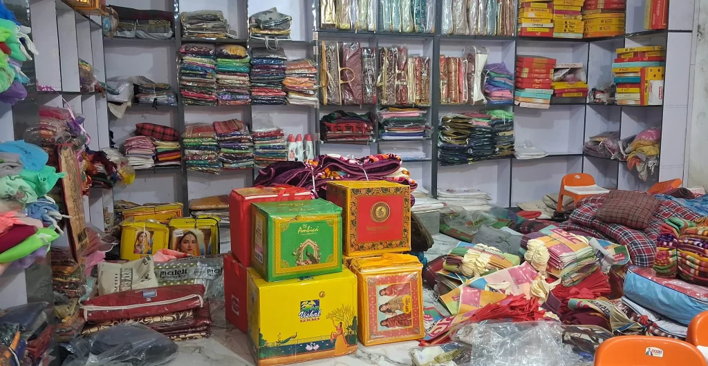 Raj Vastralaya Koderma (7)