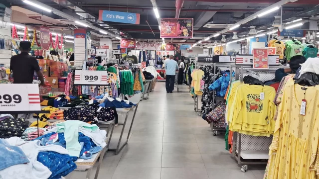 Reliance Smart Bazaar Jhumri Telaiya Koderma (9)
