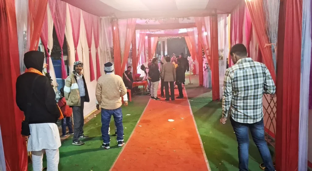 Sahana Garden Hotel in Koderma (11)