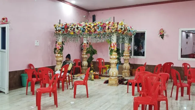 Sahana Garden Hotel in Koderma (3)