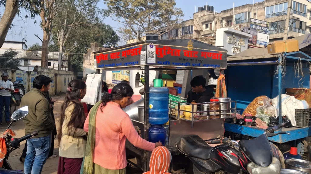 Sumit Chat Bhandar (3)