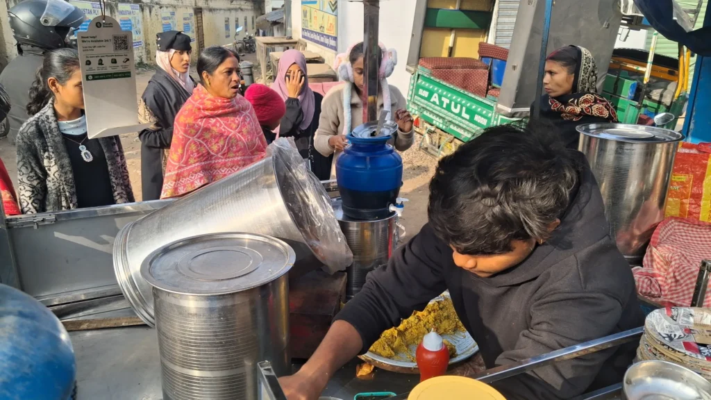 Sumit Chat Bhandar (4)